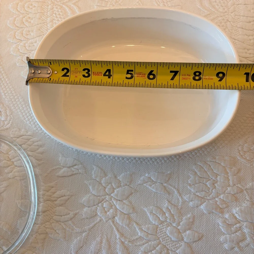 Corning Ware French White Oval Casserole Dish with Pyrex Glass Lid F-12-C 1.5 Qt